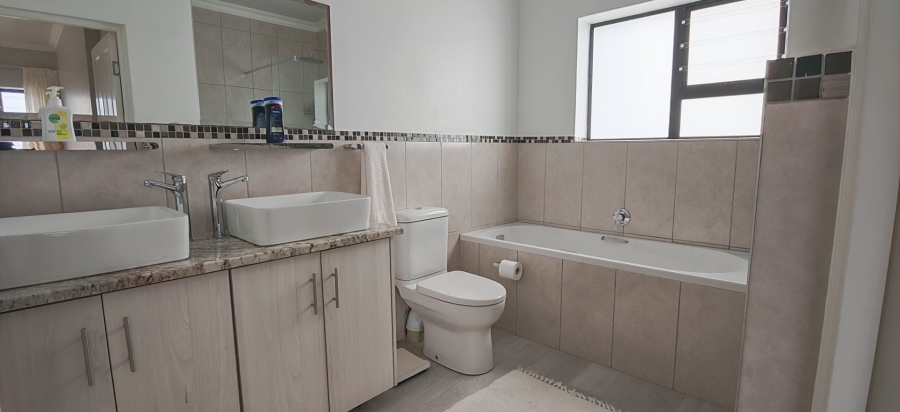 4 Bedroom Property for Sale in Dana Bay Western Cape